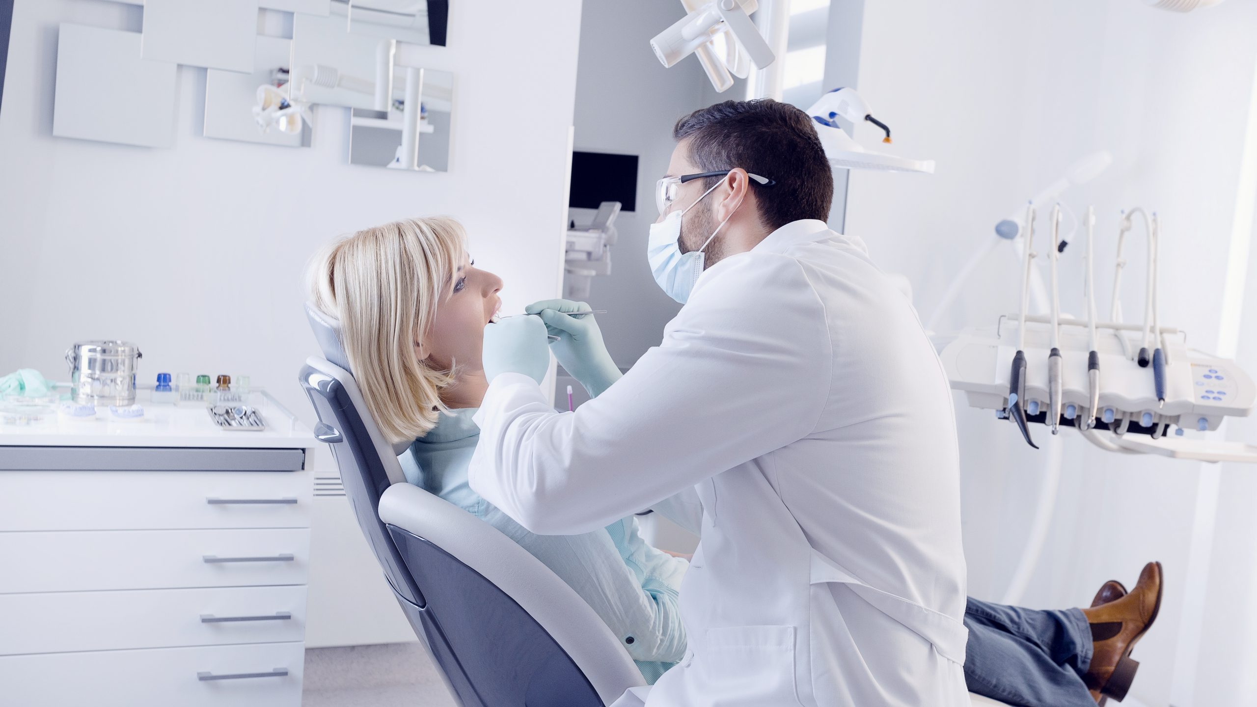 Dentist in Woodstock, GA